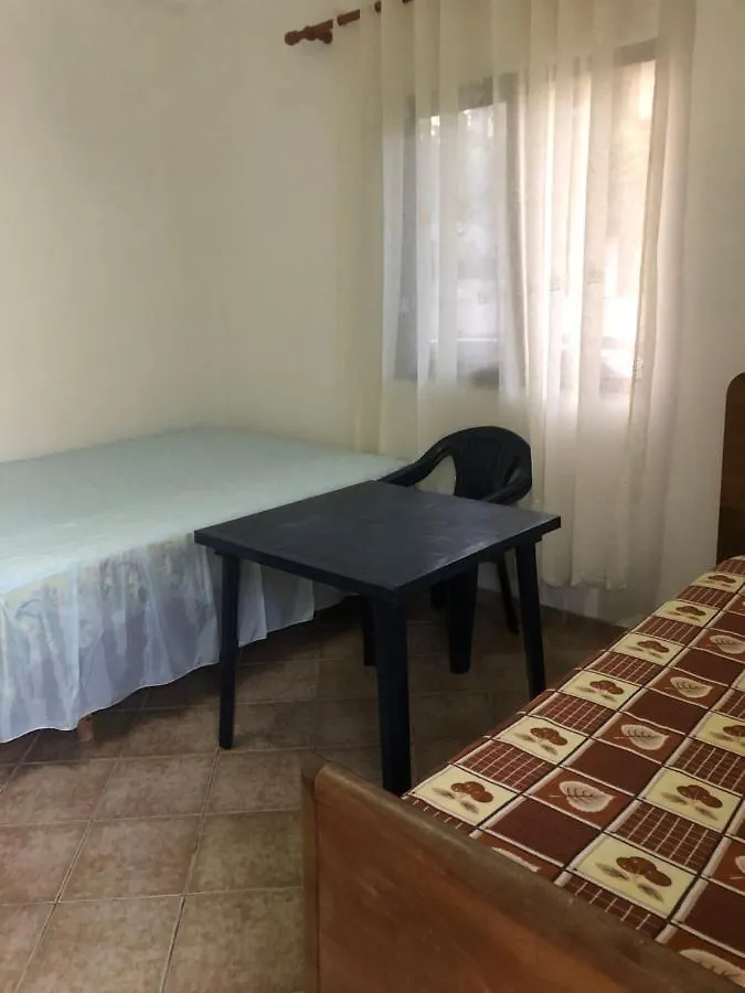 Apartamento Rooms For Rent Durrës